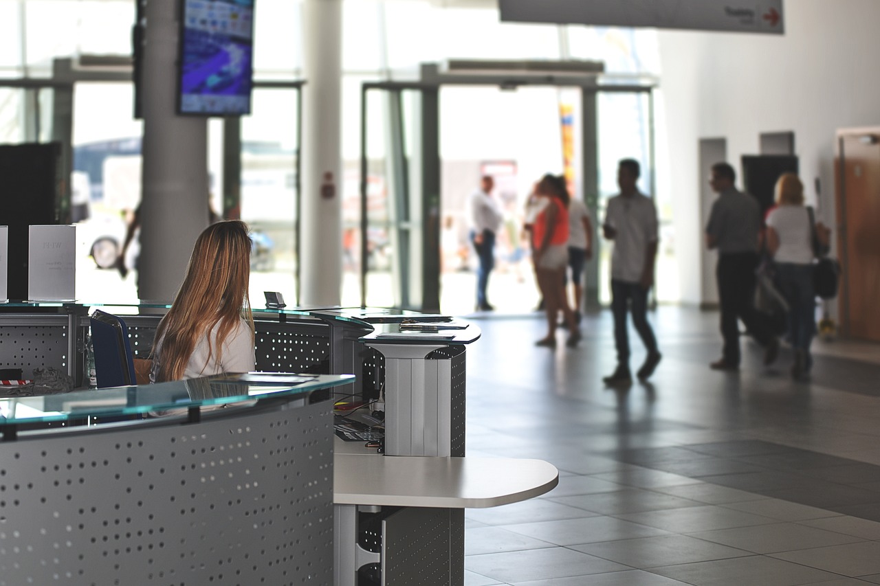 Casi 48 millones de mujeres trabajan en el sector de viajes y turismo